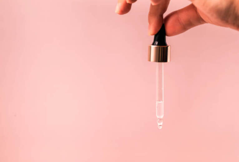 he best niacinamide serum and essence for fungal acne