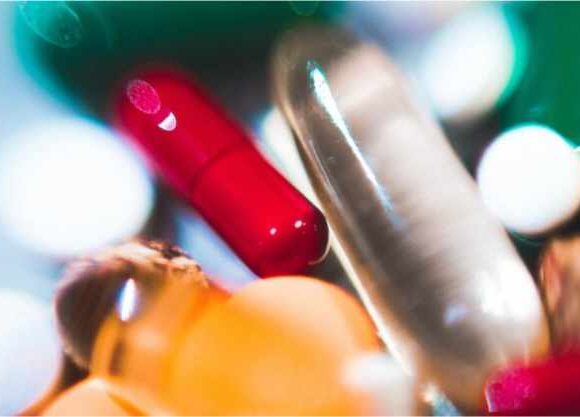Probiotics For Fungal Acne_Multi-Colored-Capsules